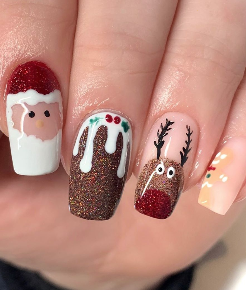 35 Charming Christmas Nail Art Ideas You'll Adore | Tree nail art, Christmas  tree nail art, Cute christmas nails
