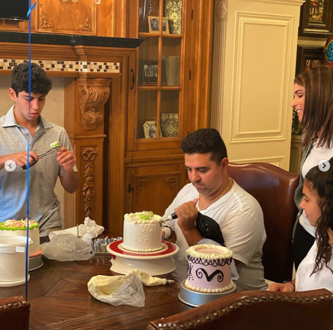 Up Close: The Cake Boss of New Jersey Buddy Valastro - Best of NJ