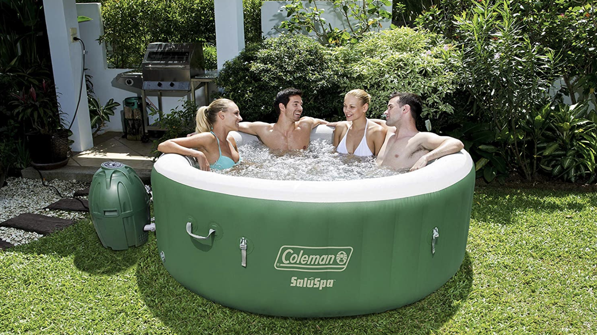 Amazon Shoppers Love This Hot Tub