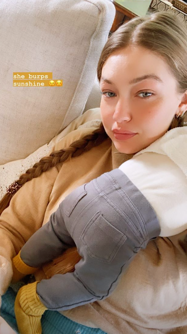 Gigi Hadid shares 1st selfie with her baby girl: 'She burps sunshine' - ABC  News