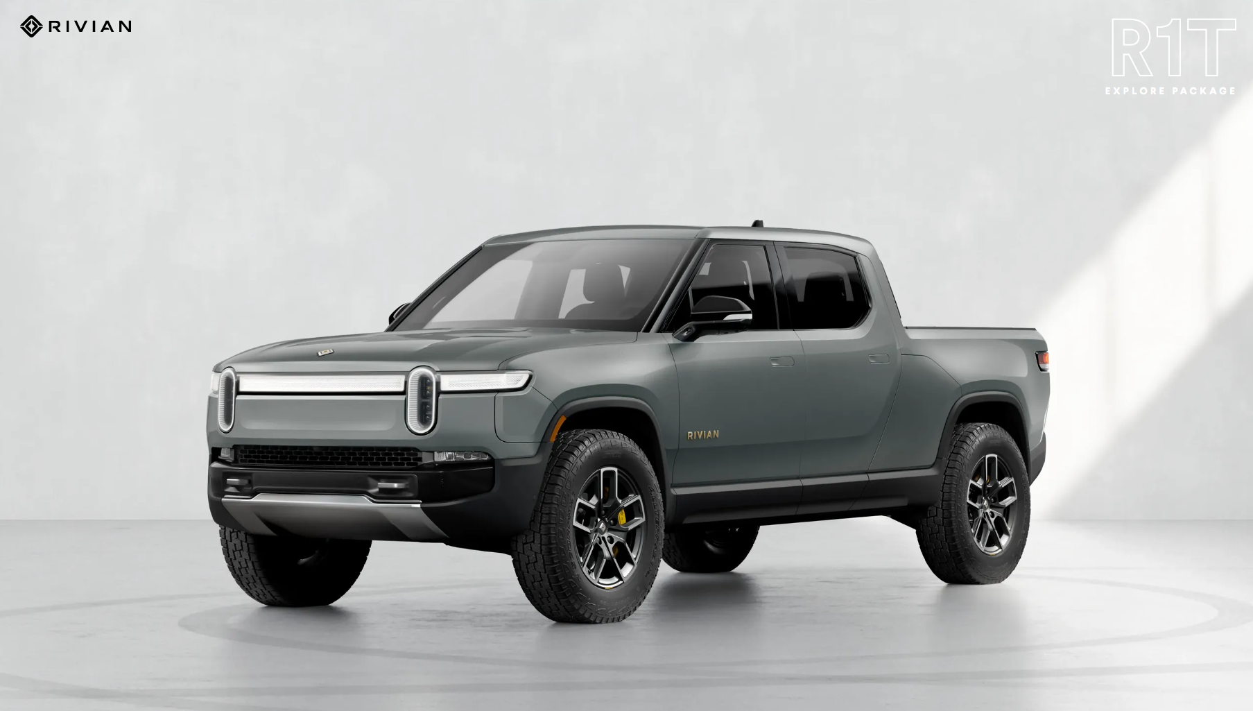 2021 Rivian Electric R1T and R1S as Spec'd by Our Editors