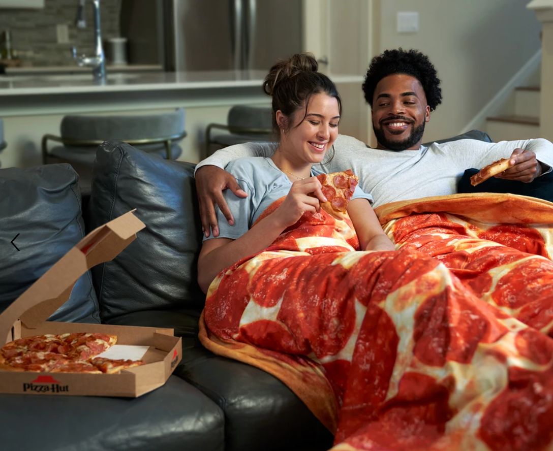 Pizza hut pizza online blanket