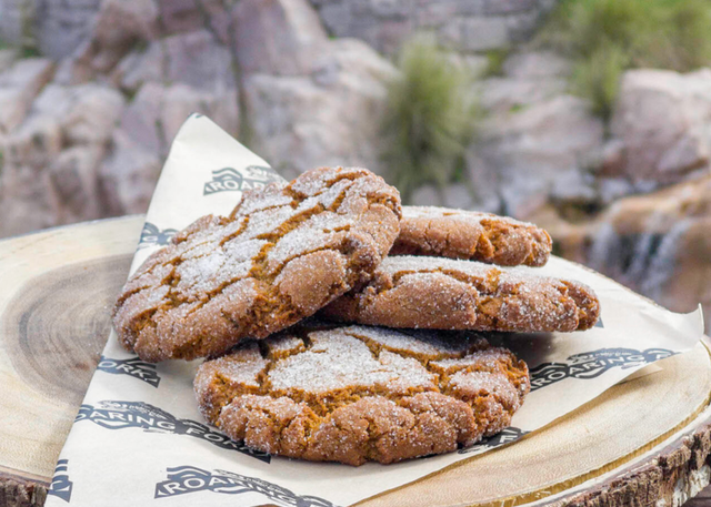 disney parks molasses crackle cookies