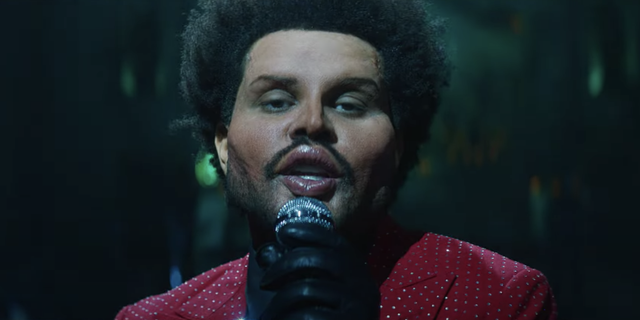 The Weeknd 2021. The Weeknd save your tears. The Weeknd 2022 певец. Солист the Weeknd. The weekend слушать песни