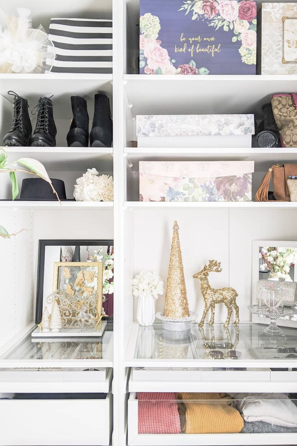 Best Way To Organize A Woman's Closet