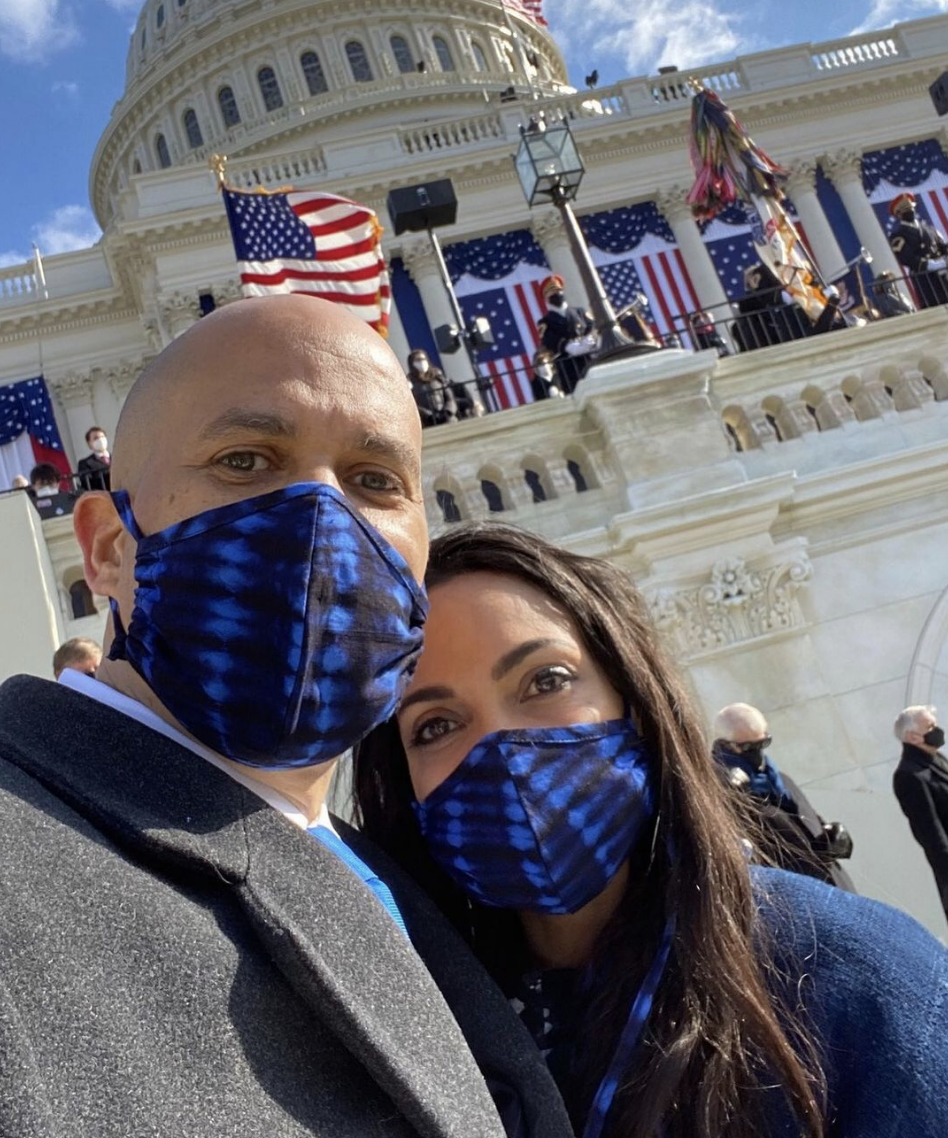 Sen Cory Booker And Rosario Dawson S Relationship Timeline