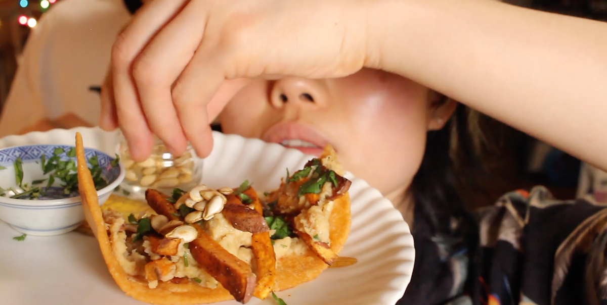 Video player poster image preview for How To Cook 9 Meals For 2 On $20 In NYC