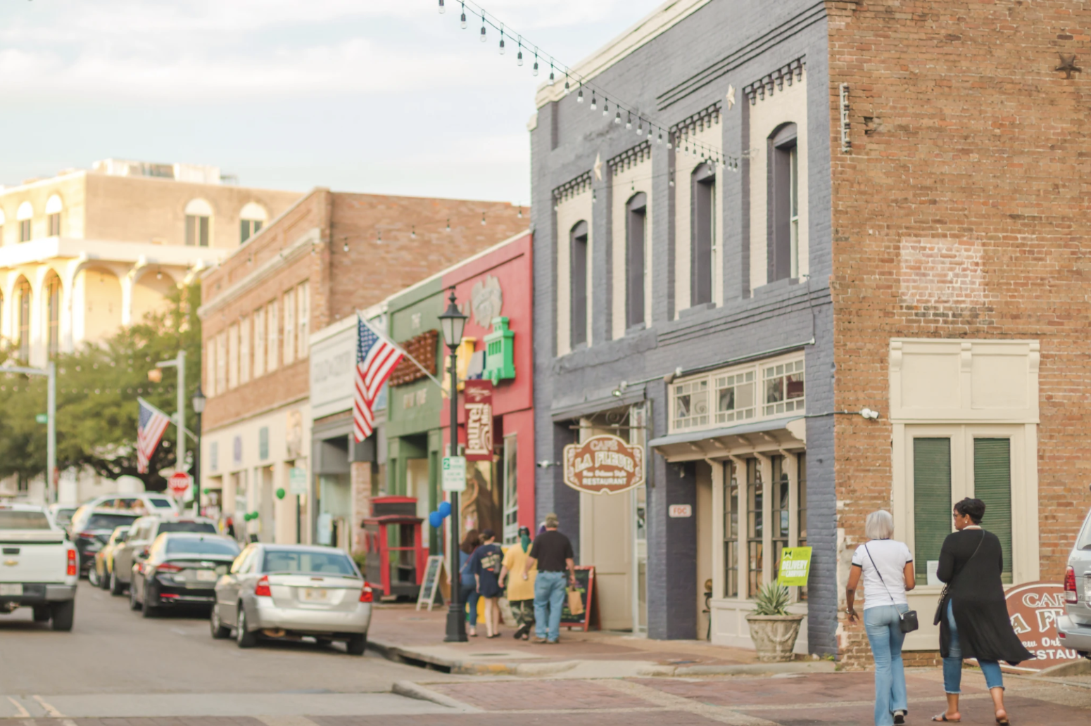 55 Beautiful Small Towns in America