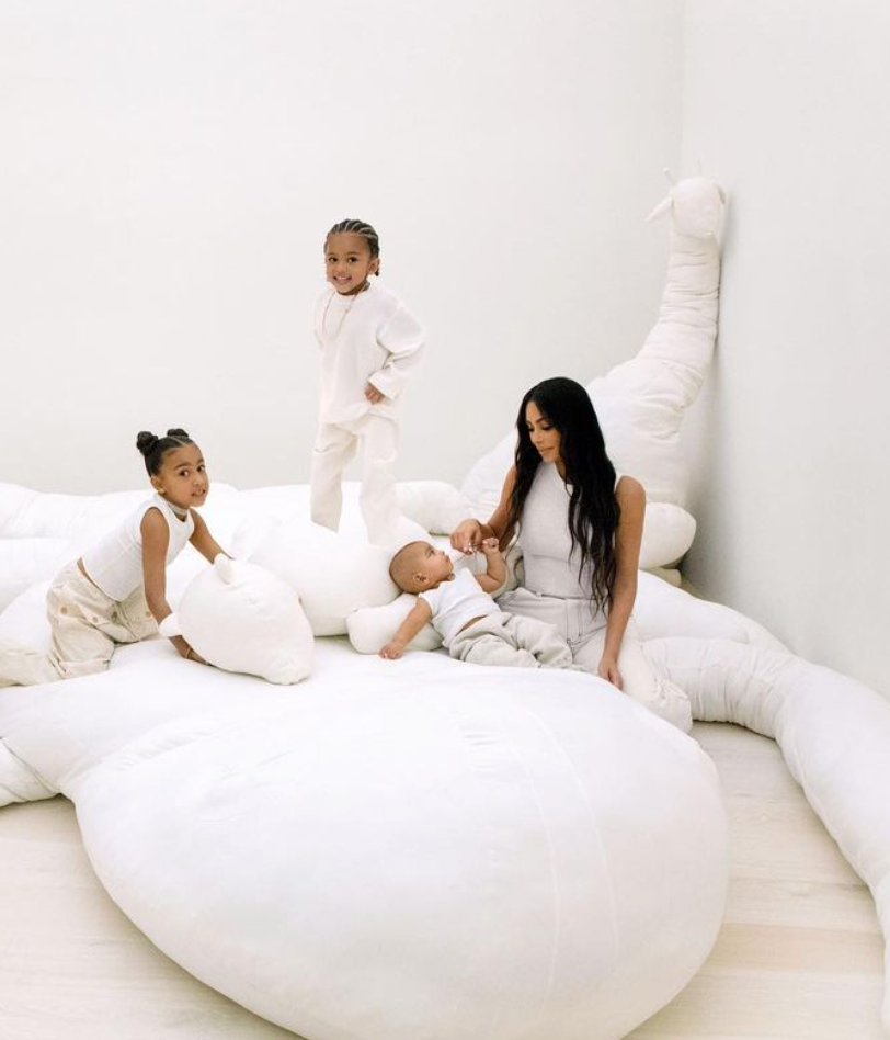 preview for Keeping Up With All the Kardashian-Jenner Kids