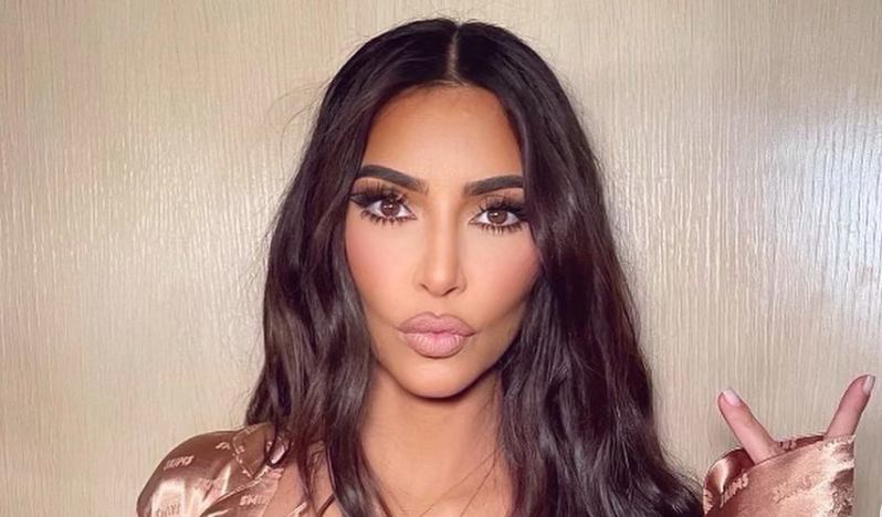 Kim Kardashian looks unrecognizable with blonde wig and bleached