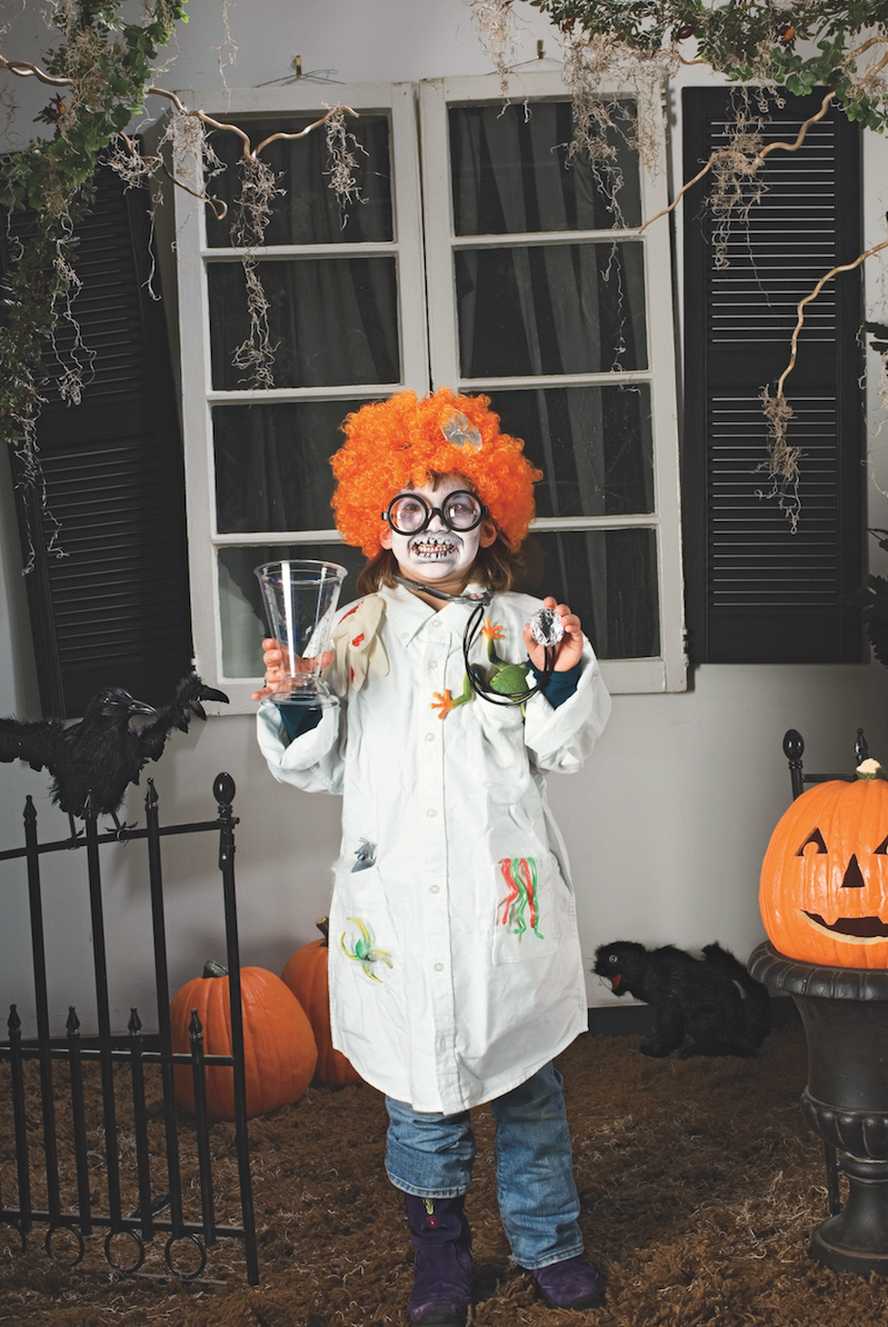 5 Easy Eco Friendly DIY Halloween Costumes For Kids (And Adults