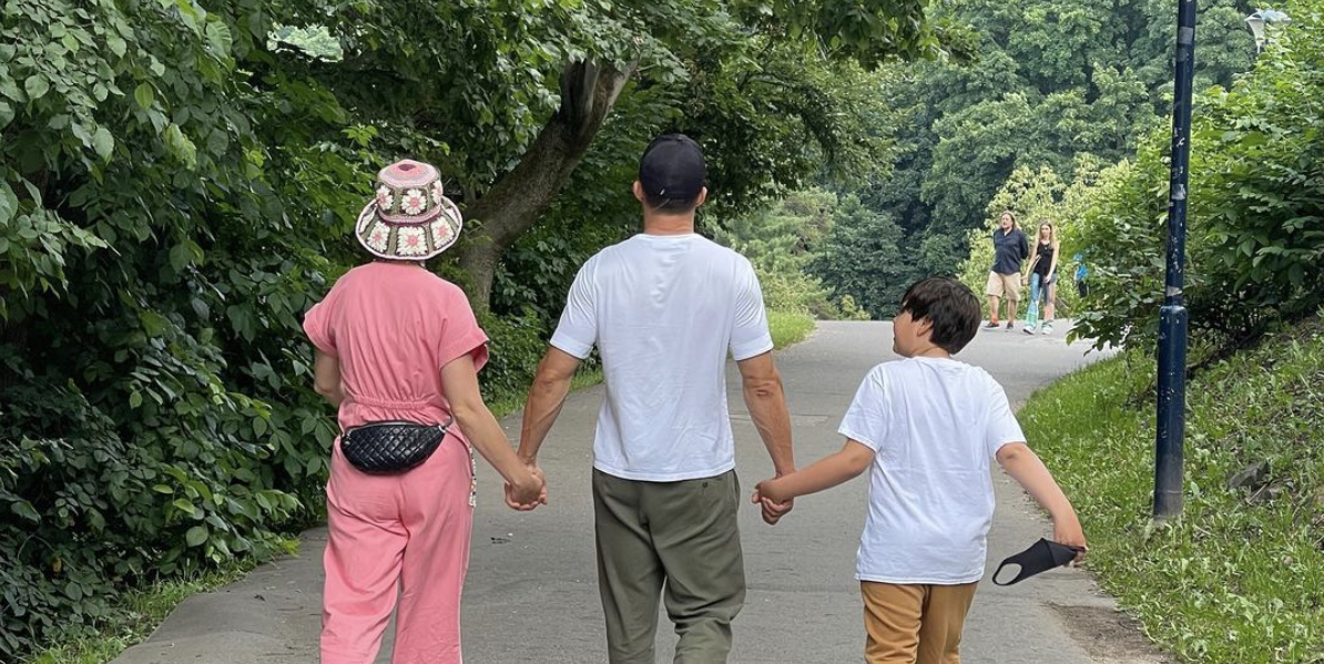 Orlando Bloom Shares a Rare Family Portrait of Katy Perry and Son Flynn