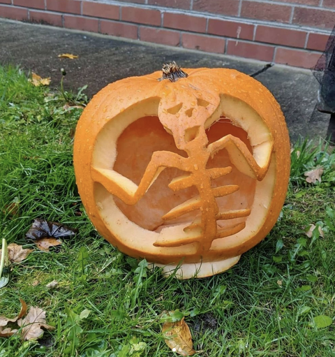 skeleton pumpkin