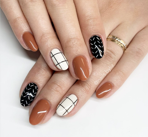 mixed pattern nails