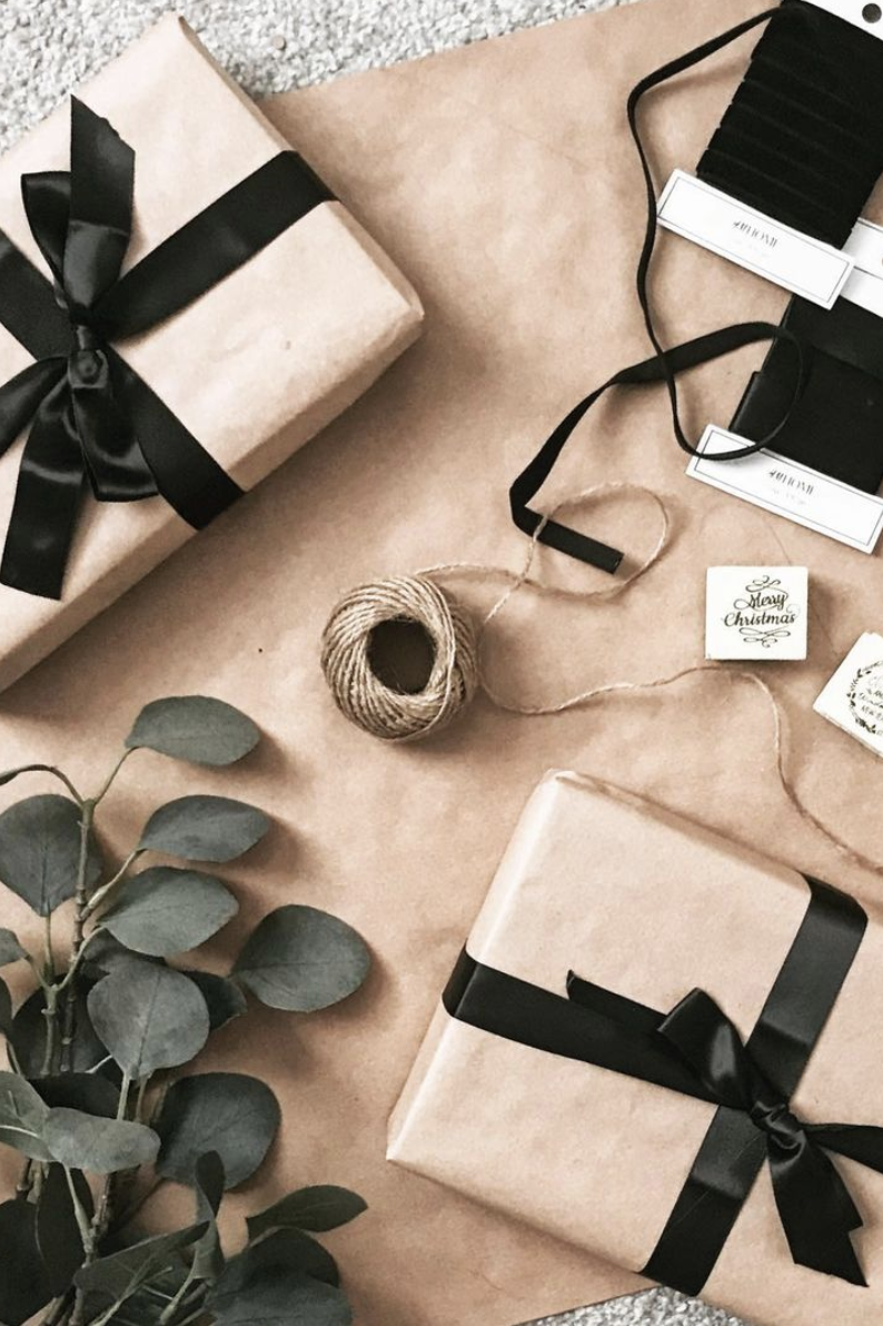 Cardboard PURSE package gift DIY 2 sets white black ribbon