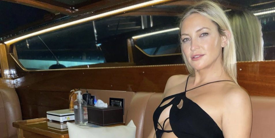 Kate Hudson flaunts her toned legs and lean figure in skimpy