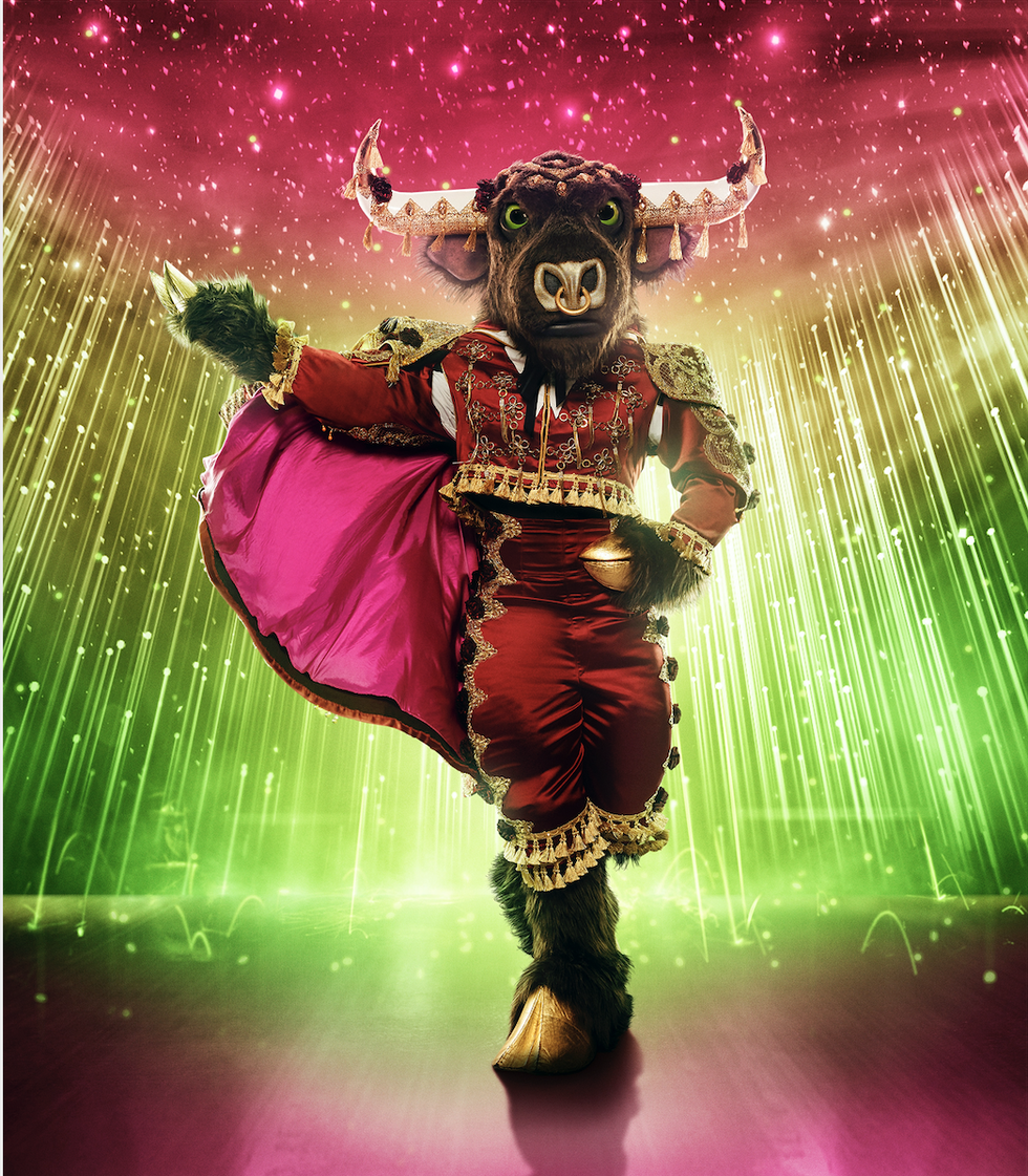 the bull from masked singer season 6