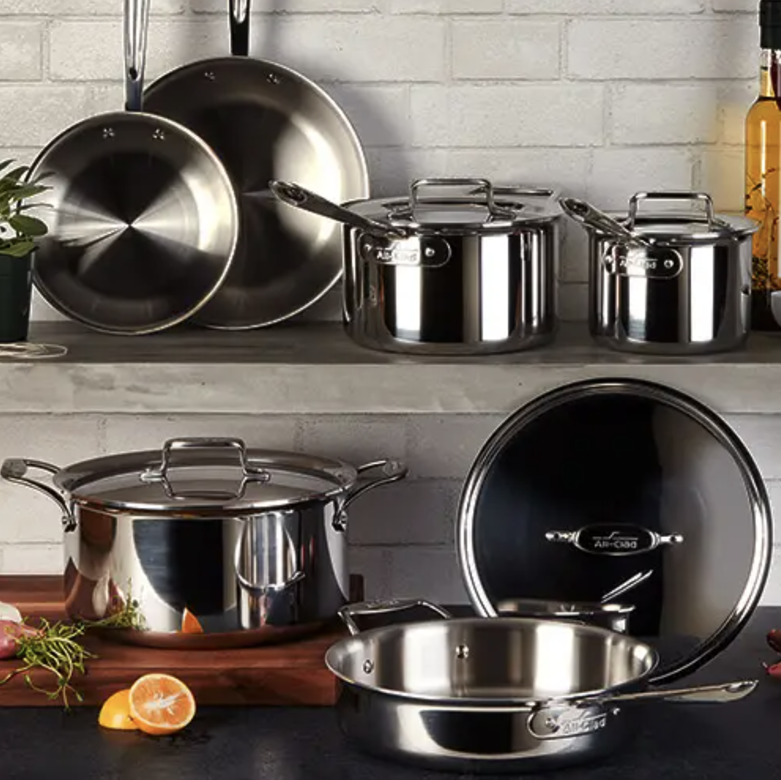 15 Best Cookware Brands for Your Kitchen 2022