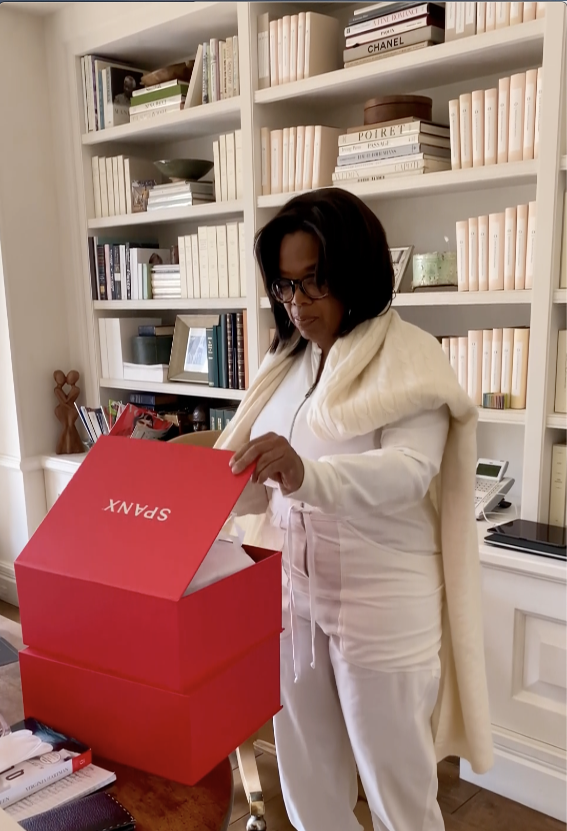 WATCH: Oprah Unbox a Gift from Spanx