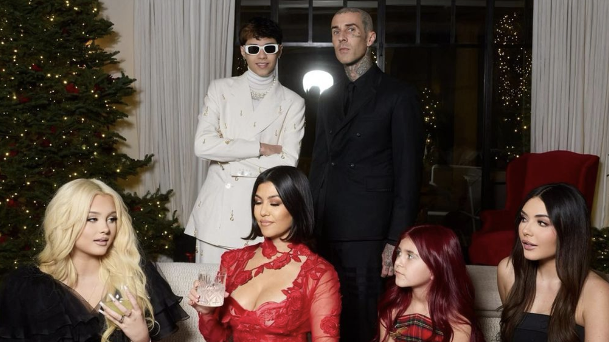 preview for EVERYTHING You NEED To Know About The Kardashians' LAVISH Christmas