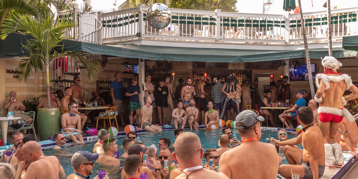 First Time Nudist Party - My Sexy Trip to Island House, the Nude Men's Resort in Key West