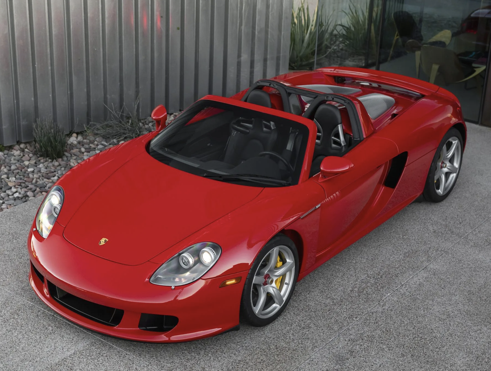 This 2005 Porsche Carrera GT Is Heading to Auction Without Reserve