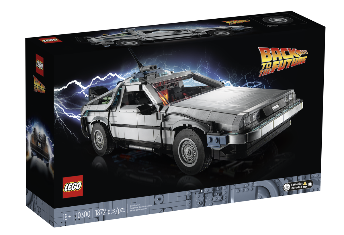 Station platform Betasten Lego to Release New, Bigger 'Back to the Future' DeLorean Set