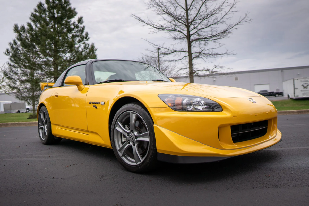 Graham Rahal Is Selling His Flawless 123-Mile Honda S2000 CR