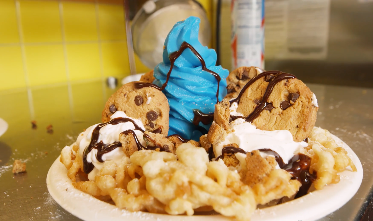 preview for Ultimate Sesame Place Food Challenge: Trying All Of The Park Treats | Delish