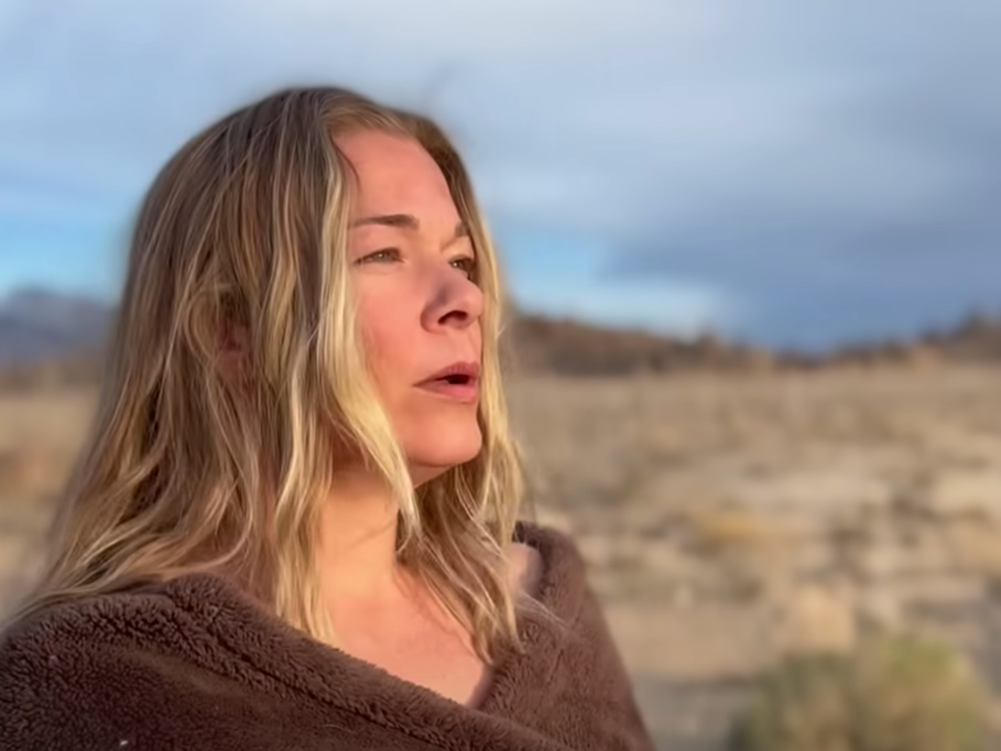 LeAnn Rimes Breaks Down in New Video Before Baring Herslf During a Powerful Moment