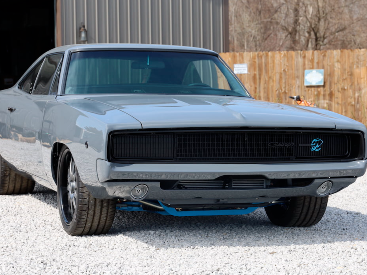 Here's Your Chance to Own a 1968 Charger With 1000 HP and a Stick