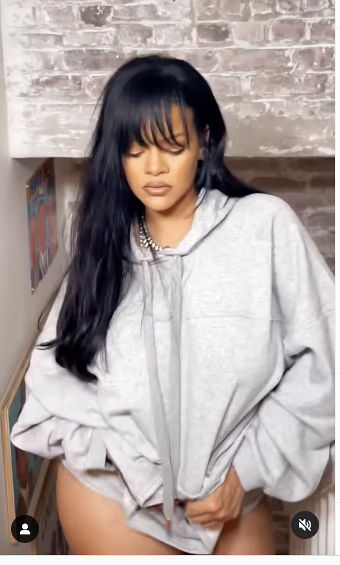 Finally, Rihanna's Denim Thong From All Angles