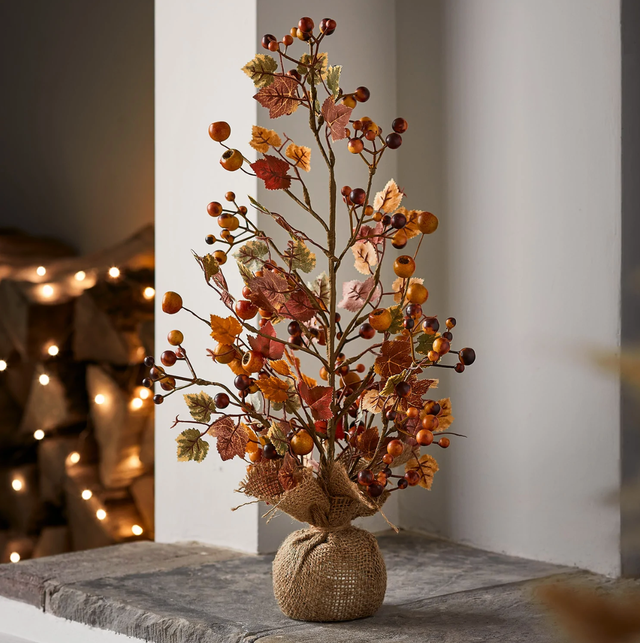 The Best Thanksgiving Tree Ideas to Try This Year