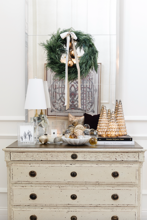 These Modern Christmas Decor Ideas Are Holiday Luxury