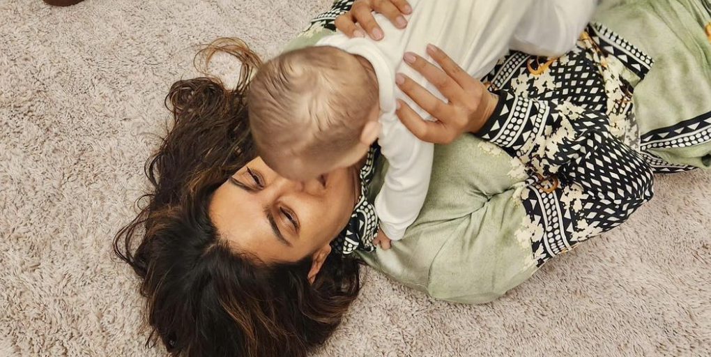 PHOTO: Priyanka Chopra Shares Baby Malti's Weekend Outfit – SheKnows