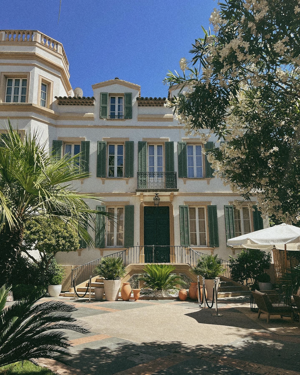 New Location for CHANEL in Saint-Tropez