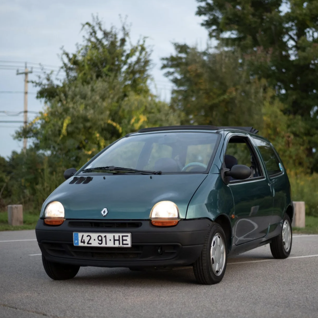 Renault - Twingo 
