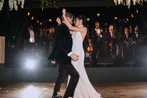 harry and meghan dancing at their wedding reception