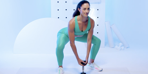 grow your glutes workout sumo squat