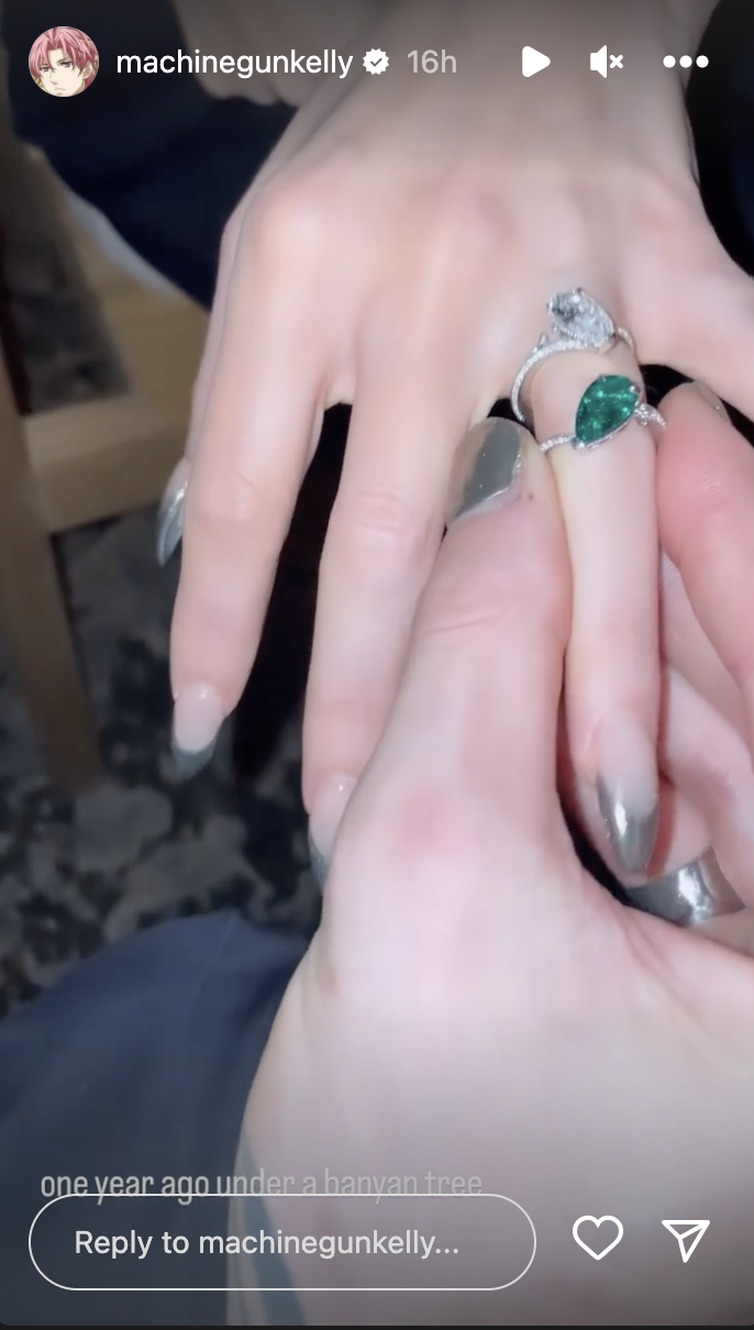 Machine Gun Kelly and Megan Fox Show Off Her Engagement Ring - Israeli  Diamond Industry