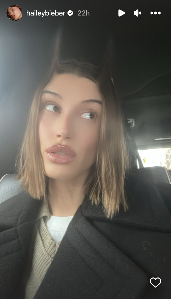 Hailey's Bieber's Stylist Told Us This Is The Trend To Watch—And