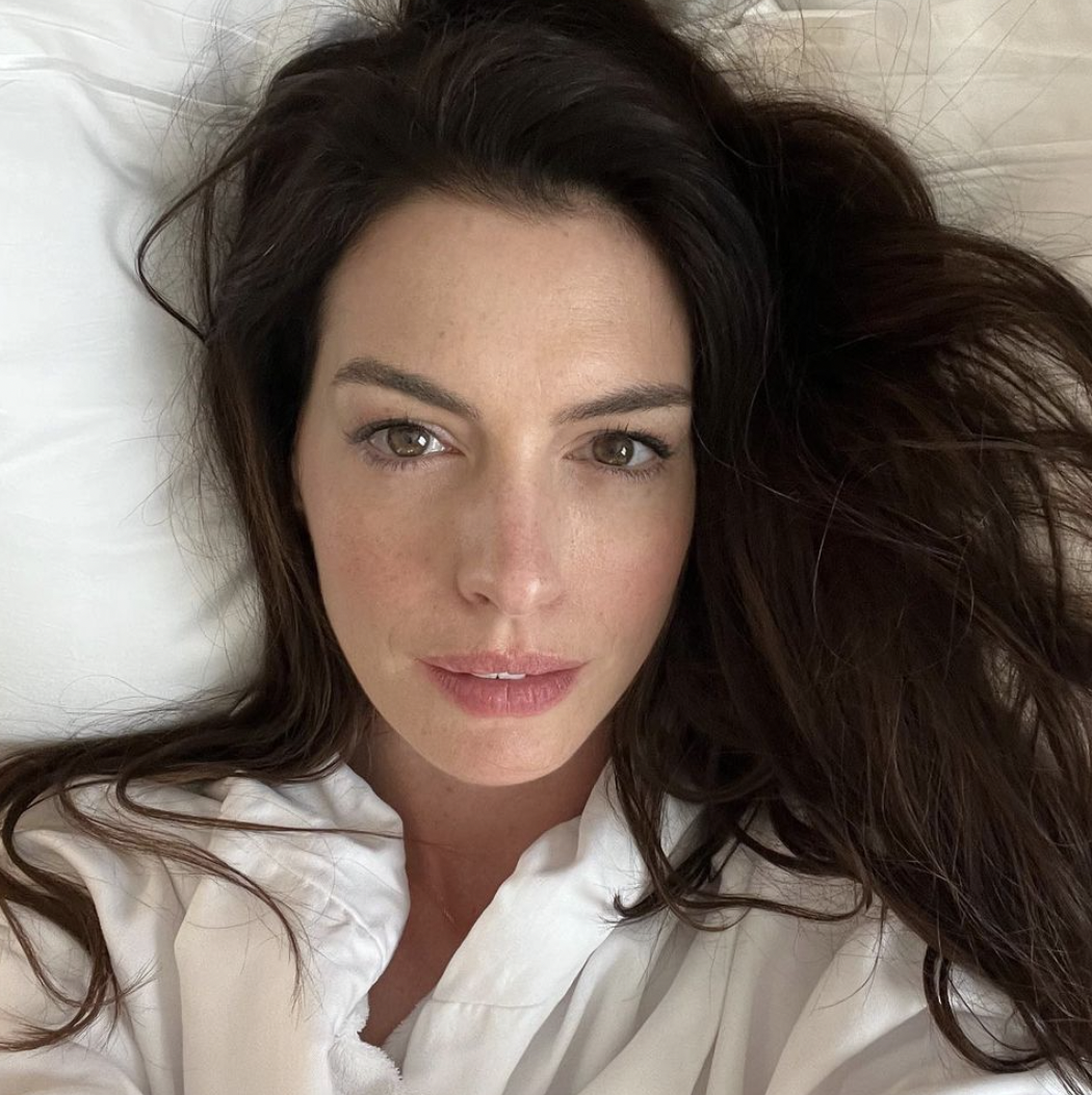 Anne Hathaway Posted a Selfie from Bed and Her Followers Are Freaking Out