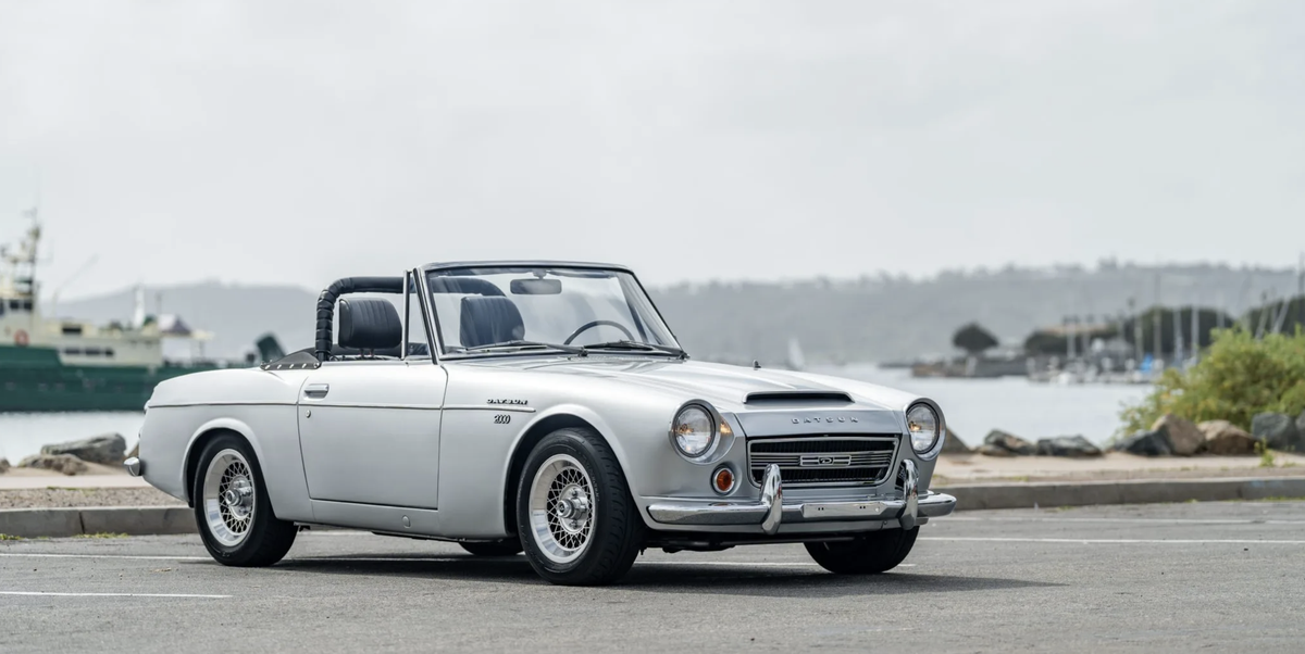 The 1968 Datsun 2000 Roadster Is Our Bat Auction Pick Of The Day