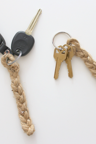 white house crafts diy 3way braided twine key chains