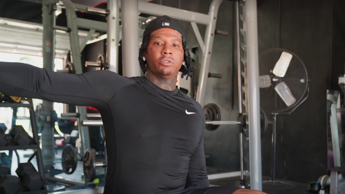 preview for Rapper Moneybagg Yo Shows Off His Gym & Fridge | Gym & Fridge | Men's Health