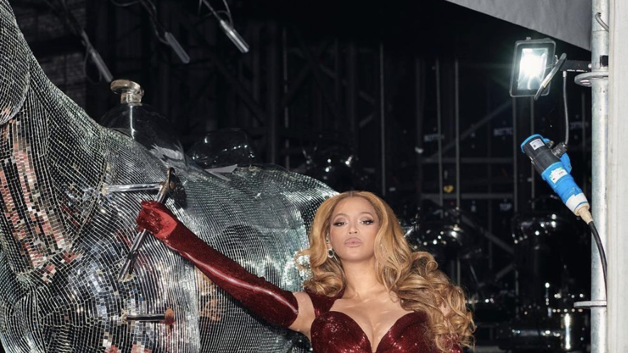 Beyoncé Wears Sparkling Red Minidress on Renaissance Tour