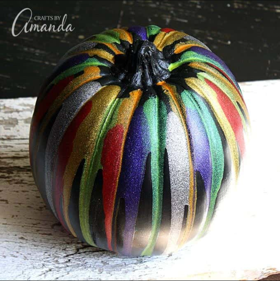 glitter drip pumpkin