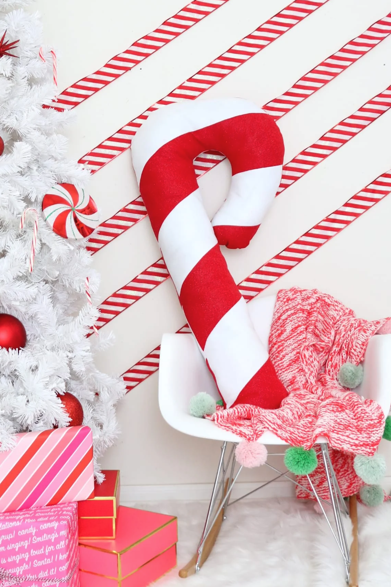 Pink Christmas Baking Cup, Christmas Cupcake Liners, Holiday Baking Supplies,  Pink Christmas Decor, Candy Cane Decor, 50 Cupcake Wrappers 