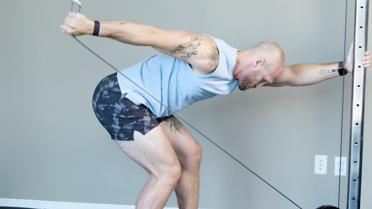 How to Do a Cable Triceps Kickback: Tips, Benefits, Mistakes