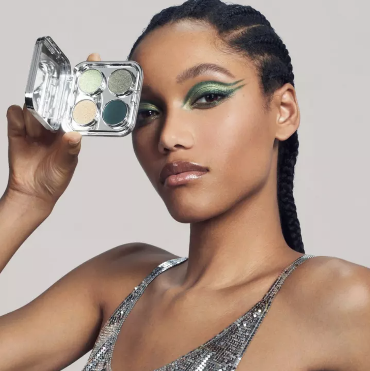 The 15 Best Makeup Kits of 2023